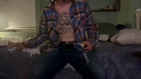 1DontR3member online show from November 24, 6:14 am