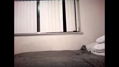 caga_palos online show from February 5, 3:35 am