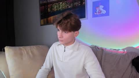 Call me Leo online show from January 28, 9:40 pm