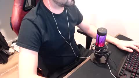 DesertBoy2023 online show from February 15, 11:46 pm