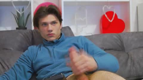 Calvin online show from February 14, 8:05 pm