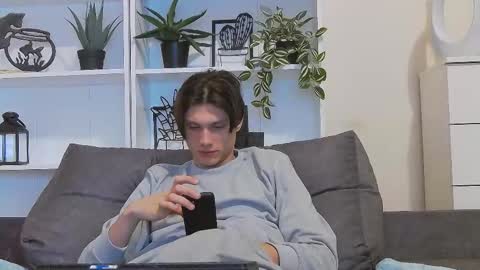 Calvin online show from February 26, 7:47 pm