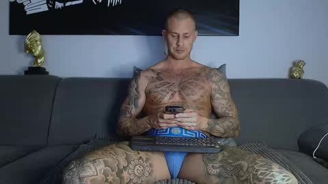 Snapshot of calvinhunt69 chatting on March 5, 8:23 pm Calvin  online show from March 5, 8:23 pm
