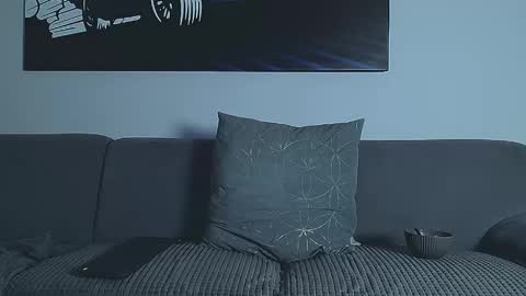 Calvin  online show from February 11, 7:35 am