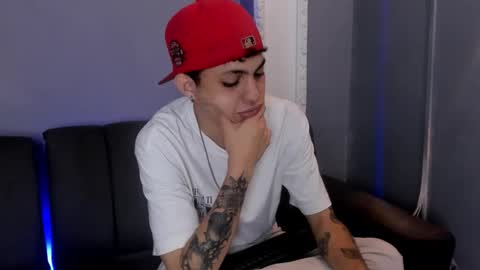 CAMERON online show from November 14, 2:29 pm