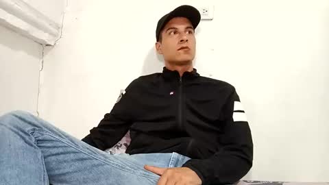 cameronsilverman online show from April 21, 1:42 am
