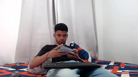 camillo_beischel_ online show from September 15, 6:09 pm