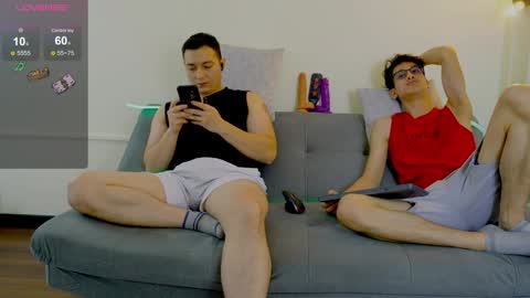 Snapshot of camilo_stark chatting on February 3, 3:06 pm Camilo online show from February 3, 3:06 pm