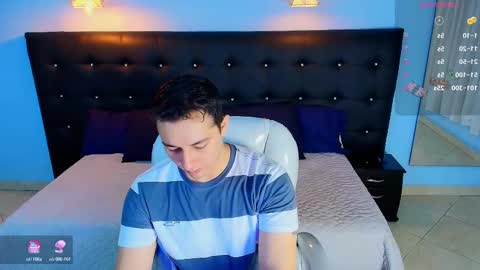 Snapshot of camilo_stark chatting on December 30, 1:14 pm Camilo online show from December 30, 1:14 pm