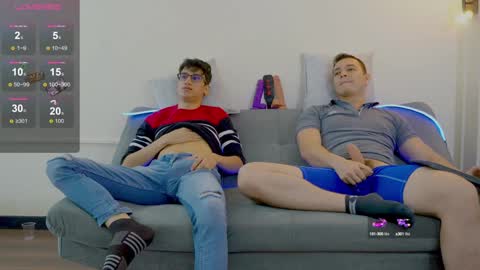 Snapshot of camilo_stark chatting on January 30, 2:47 pm Camilo online show from January 30, 2:47 pm