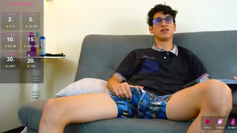 Snapshot of camilo_stark chatting on February 28, 9:01 pm Camilo online show from February 28, 9:01 pm