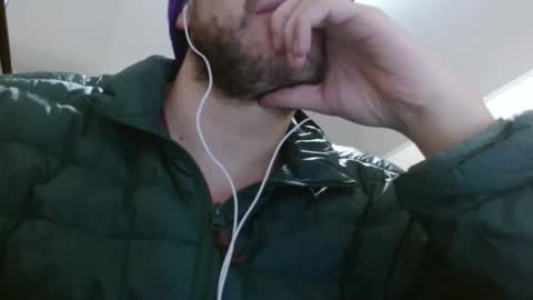 Snapshot of camiloking17 chatting on December 18, 9:47 am camilo online show from December 18, 9:47 am