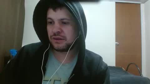 Snapshot of camiloking17 chatting on September 14, 2:02 am camilo online show from September 14, 2:02 am