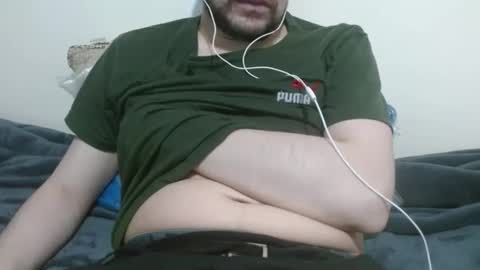 Snapshot of camiloking17 chatting on February 24, 8:47 pm camilo online show from February 24, 8:47 pm