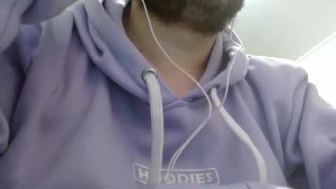 Snapshot of camiloking17 chatting on September 18, 7:10 am camilo online show from September 18, 7:10 am