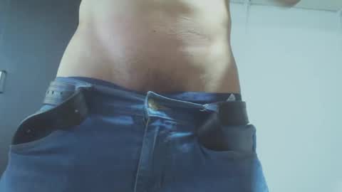 Snapshot of camilotuyo2000 chatting on March 10, 9:51 pm CAMILO2000 online show from March 10, 9:51 pm