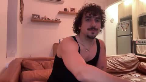 camiloxcalor online show from May 23, 12:38 am