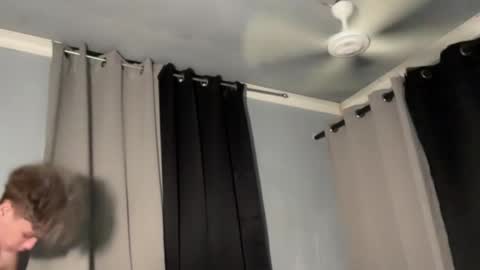 Ethan online show from February 5, 5:31 pm