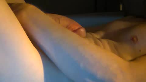 Snapshot of canadian139992 chatting on September 15, 9:16 pm canadian139992 online show from September 15, 9:16 pm