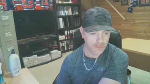 CanadianBacon6969 online show from March 3, 2:00 am