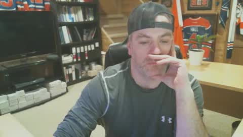 CanadianBacon6969 online show from January 28, 9:41 am