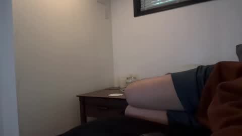 canadianboy204 online show from June 14, 2:24 am