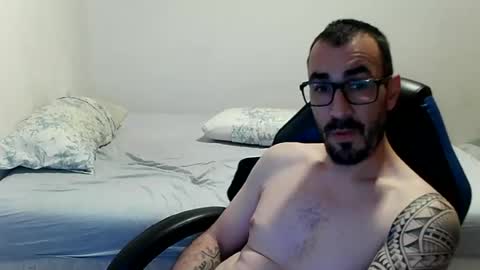 canario2388 online show from July 28, 11:15 pm