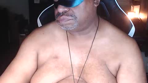 Snapshot of candc1987 chatting on September 14, 7:10 am jody1990 online show from September 14, 7:10 am