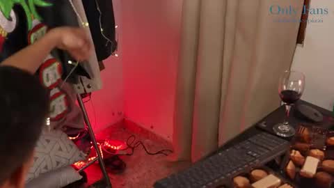 David Capizzi online show from December 13, 5:16 am