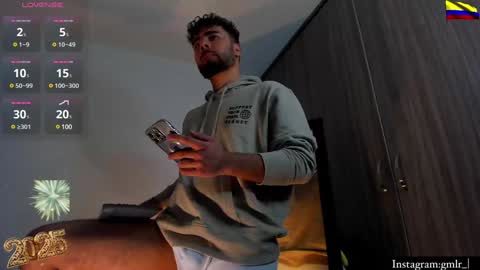 Snapshot of caprywilliams chatting on December 31, 12:43 am caprywilliams online show from December 31, 12:43 am