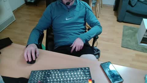 Kasper online show from December 6, 6:06 pm