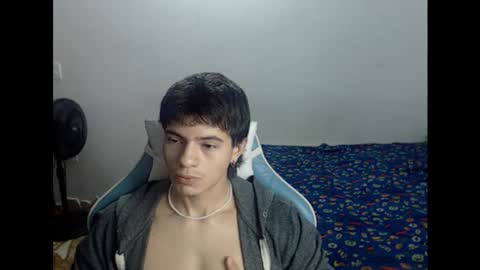 Snapshot of carapalida9008 chatting on October 25, 8:21 pm carapalida9008 online show from October 25, 8:21 pm