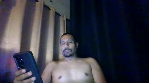 Snapshot of cargopipe2000 chatting on October 13, 6:30 am Adams huge online show from October 13, 6:30 am