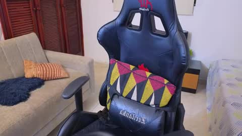 carl_dixon online show from May 27, 1:57 am