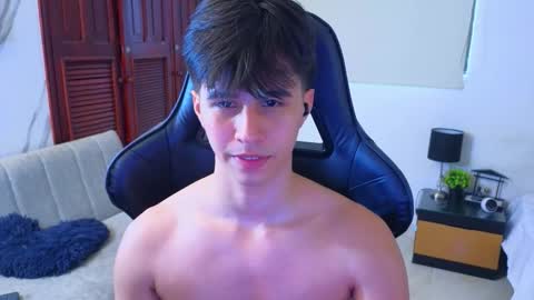 carl_dixon online show from January 16, 10:12 pm