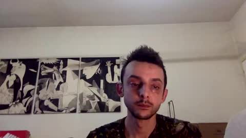 Carlos online show from February 8, 4:25 pm