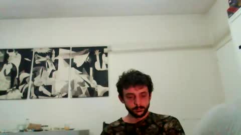 Carlos online show from April 10, 8:49 pm