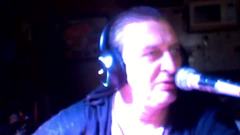 carlos712009 online show from July 4, 7:00 am