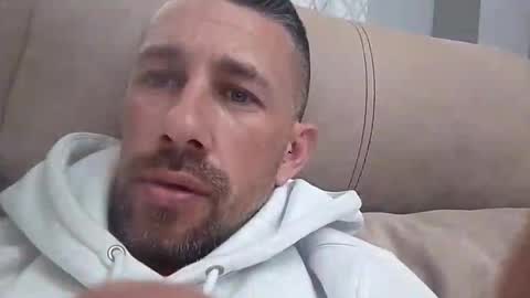 carlosrm440882 online show from April 19, 11:09 am