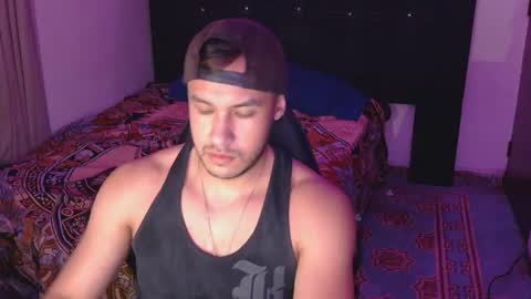 Snapshot of casas_oom chatting on September 13, 4:24 am      online show from September 13, 4:24 am