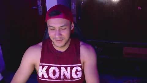 Snapshot of casas_oom chatting on February 15, 4:03 am      online show from February 15, 4:03 am