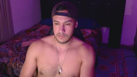 Snapshot of casas_oom chatting on September 14, 4:25 am      online show from September 14, 4:25 am