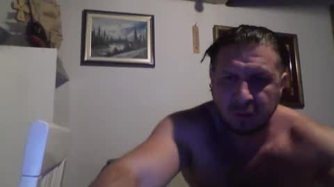 Snapshot of cashmaster33 chatting on February 13, 6:16 pm cashmaster33 online show from February 13, 6:16 pm