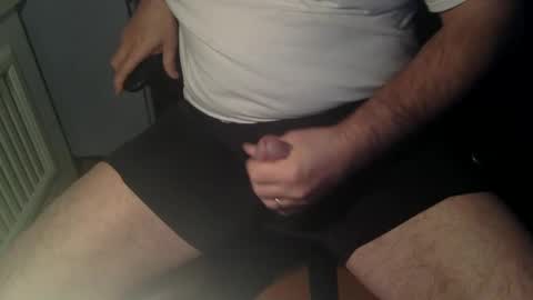 Snapshot of catmandoo21001 chatting on February 5, 3:23 am catmandoo21001 online show from February 5, 3:23 am