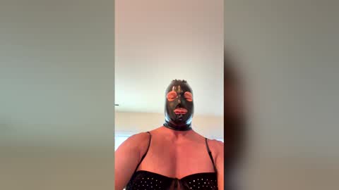 cd_lizzy24 online show from March 11, 12:23 pm