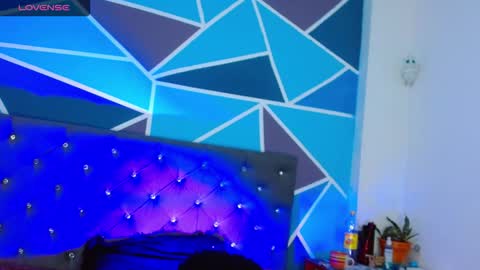 I am Valentinn online show from October 3, 4:39 am