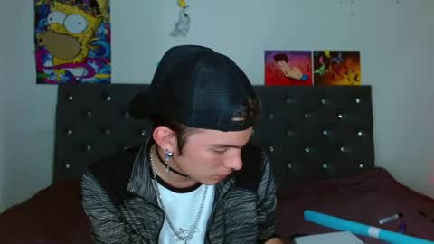 I am Valentinn online show from December 16, 11:07 pm