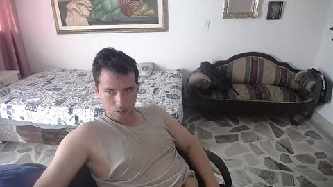 Snapshot of centurionjohnny chatting on December 23, 12:19 pm John online show from December 23, 12:19 pm