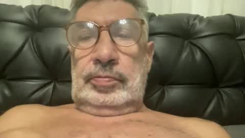 champsex305610 online show from April 3, 5:21 pm