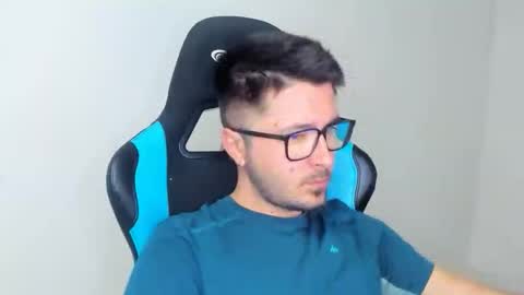 Snapshot of chance307 chatting on September 30, 8:45 pm Chance online show from September 30, 8:45 pm